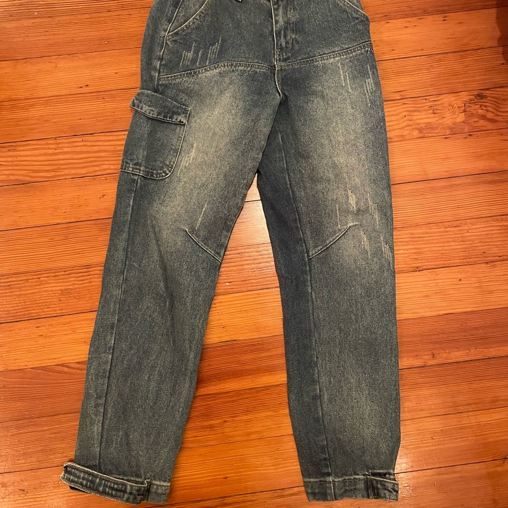 Loose boyfriend style jeans